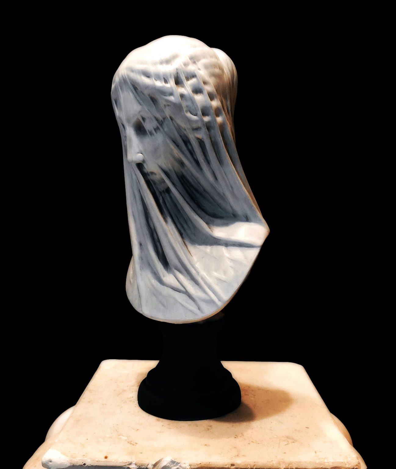 The Veiled Virgin (Giovanni Strazza)