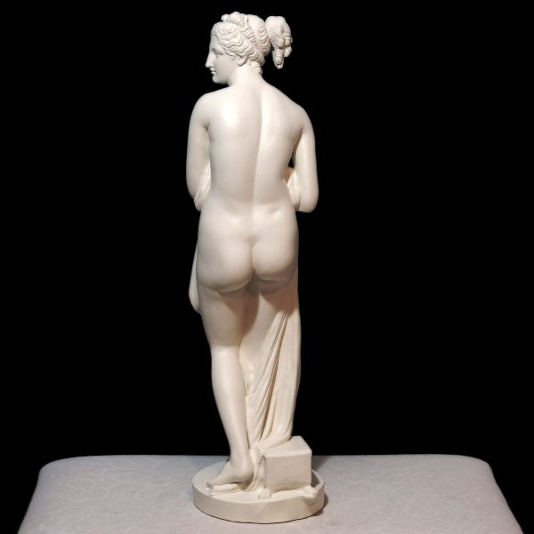 Venus Italica by Antonio Canova | White Malta Marble Effect | High-Quality Filled Resin Statue | Neoclassical Classical Art Sculpture - Imagen 4