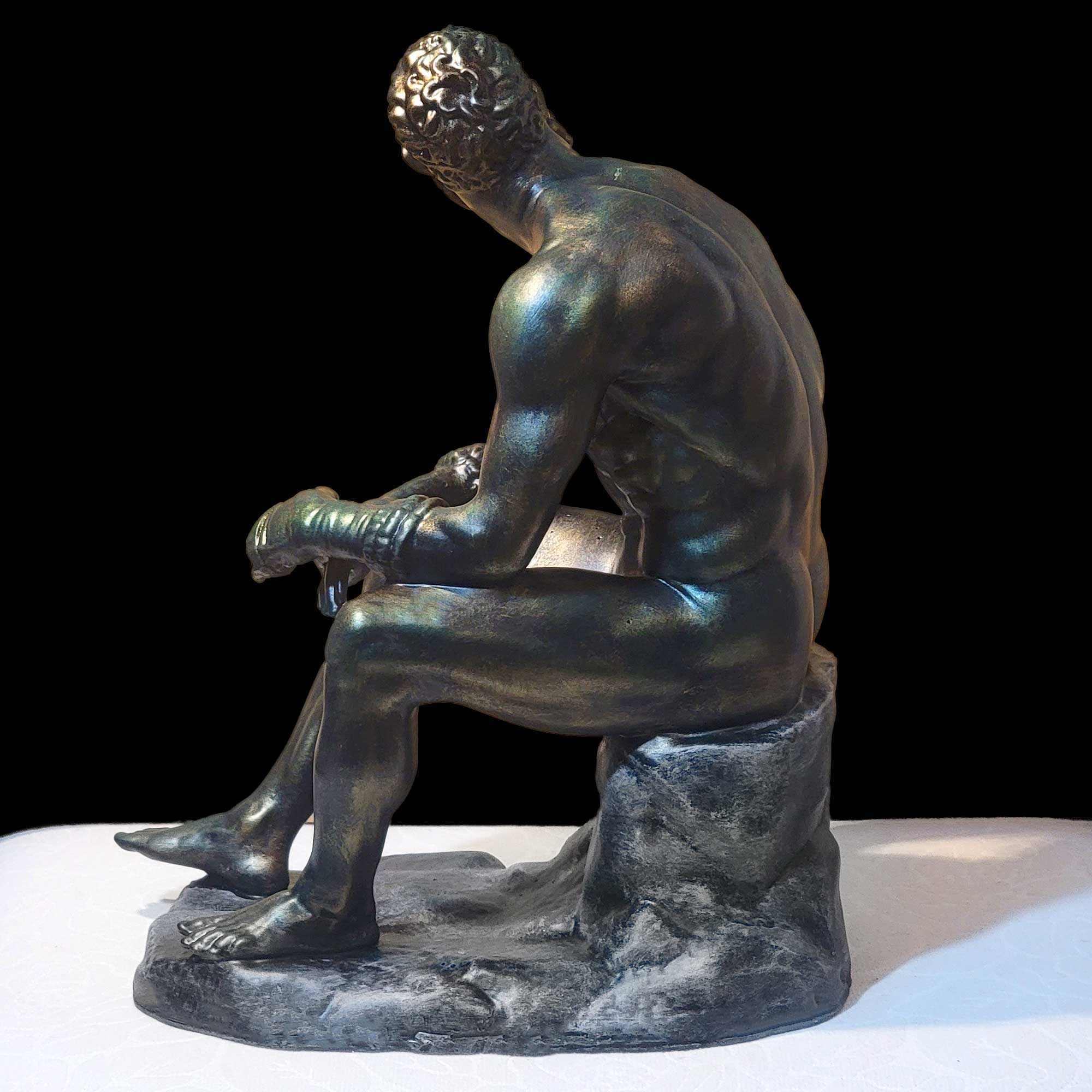 Boxer at Rest – Hellenistic Greek Sculpture | Replica of the Pugilist of the Quirinal in high-density resin with aged bronze finish - Image 3